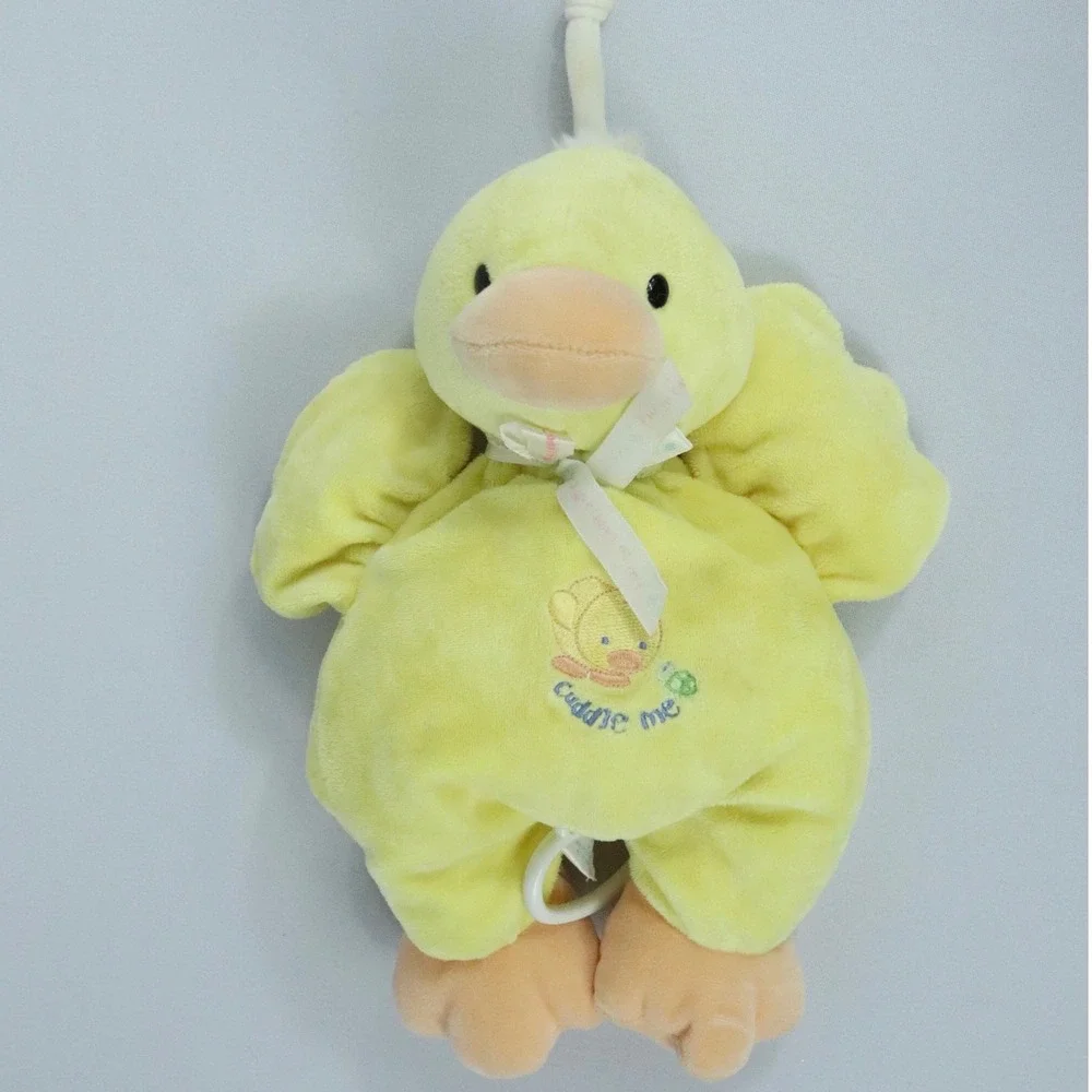 Tykes by Carters Yellow Cuddle Me Bow Duck Plush Musical Crib Pull Toy WORKS